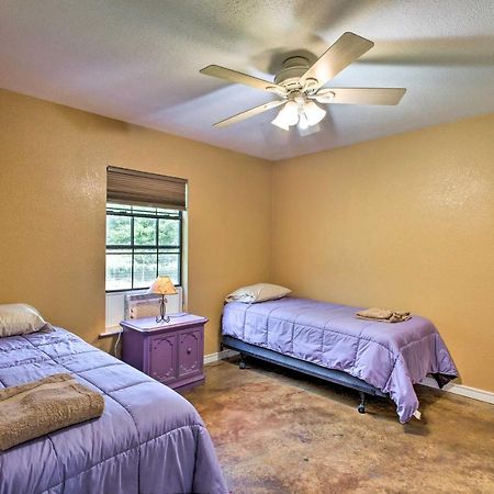 Texas Cabin On 130 Acres Walk To Lake Ray Roberts Collinsville 외부 사진