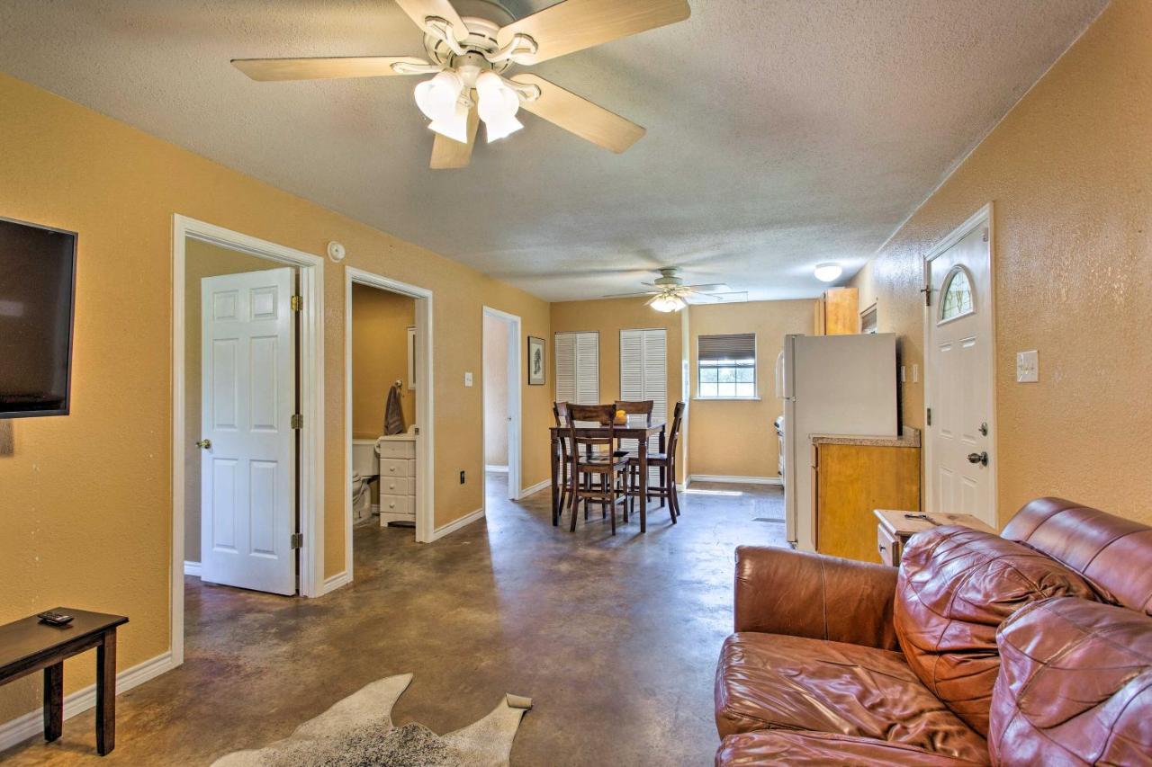 Texas Cabin On 130 Acres Walk To Lake Ray Roberts Collinsville 외부 사진